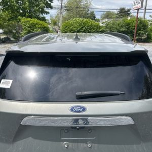 FORD EXPLORER XLT - 10