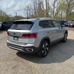 VOLKSWAGEN TAOS SE 4MOTION - 8