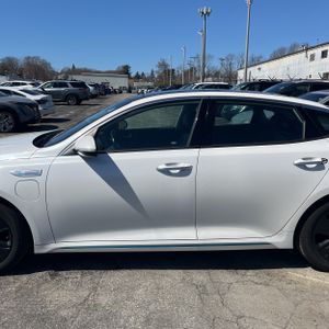 KIA OPTIMA PLUG-IN HYBRID EX - 4