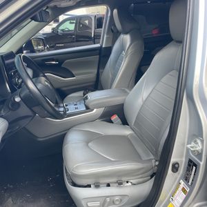 2023 Toyota HIGHLANDER XLE thumbnail 32