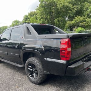 صورة 6 لـ 2012 Chevrolet AVALANCHE LT