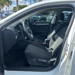 صورة مصغرة 31 لـ 2020 Volkswagen JETTA S