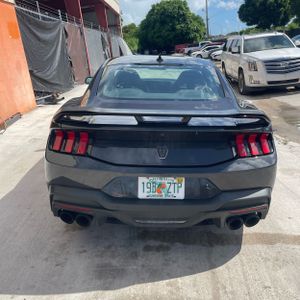 صورة 7 لـ 2024 FORD MUSTANG DARK HORSE
