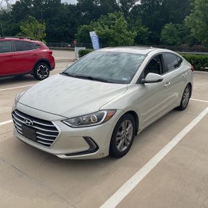 HYUNDAI ELANTRA VALUE EDITION - 1