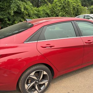 2023 Hyundai ELANTRA HYBRID LIMITED — фото 9