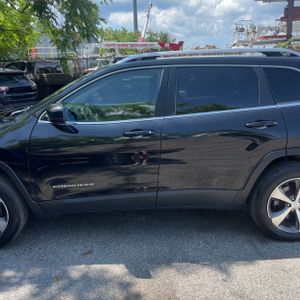 صورة 4 لـ 2020 JEEP CHEROKEE LIMITED
