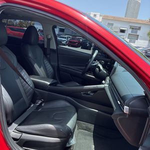 2022 Hyundai ELANTRA LIMITED 缩略图 33