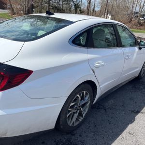 HYUNDAI SONATA SEL - 9