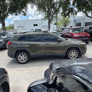 JEEP CHEROKEE SPORT - 10