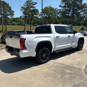 TOYOTA TUNDRA - 8
