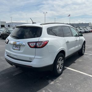 CHEVROLET TRAVERSE LT - 8
