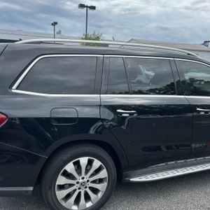 MERCEDES-BENZ GLS-CLASS - 9