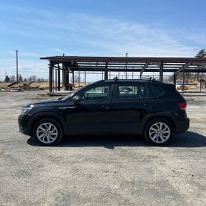 VOLKSWAGEN TAOS S 4MOTION - 3