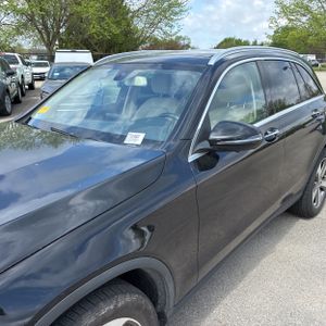 MERCEDES-BENZ GLC - 2