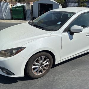 2016 Mazda MAZDA3 I SPORT photo 2