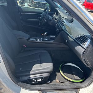 صورة مصغرة 32 لـ 2017 BMW 3 SERIES 330I