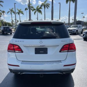 صورة 7 لـ 2019 Mercedes-BENZ GLE