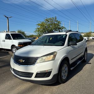 2014 Chevrolet TRAVERSE LS — фото 1