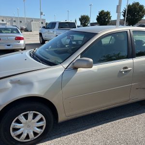 2006 Toyota CAMRY LE photo 2