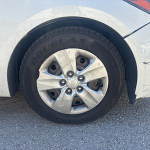 صورة مصغرة 19 لـ 2017 KIA FORTE LX