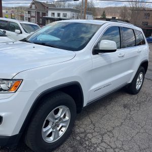 JEEP GRAND CHEROKEE LAREDO - 2