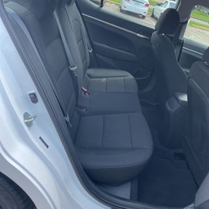 صورة مصغرة 33 لـ 2020 Hyundai ELANTRA SE
