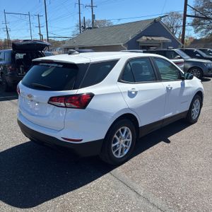 CHEVROLET EQUINOX LS - 8