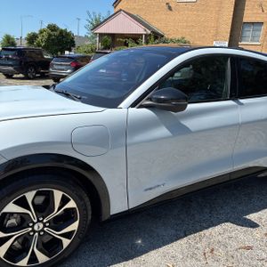 2021 FORD MUSTANG MACH-E PREMIUM 照片 2