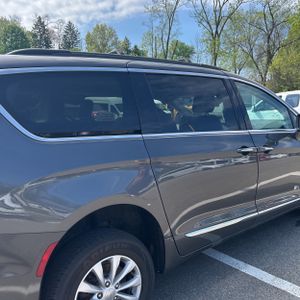 CHRYSLER PACIFICA TOURING-L - 9