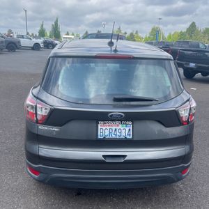 FORD ESCAPE S - 7