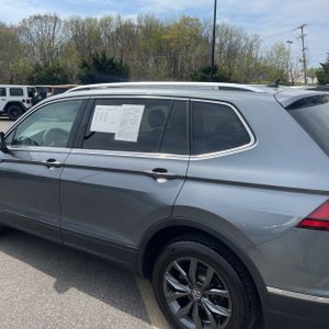 VOLKSWAGEN TIGUAN SE 4MOTION - 6