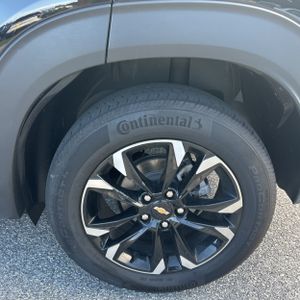 2023 Chevrolet TRAILBLAZER LT — миниатюра 18