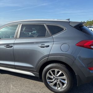 HYUNDAI TUCSON SEL - 6