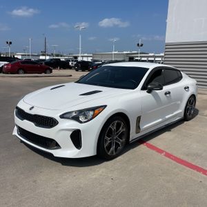 KIA STINGER - 1