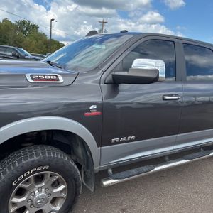 صورة 2 لـ 2021 RAM 2500 LARAMIE