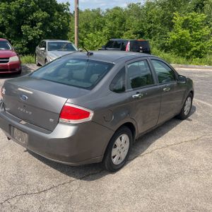 FORD FOCUS SE - 8