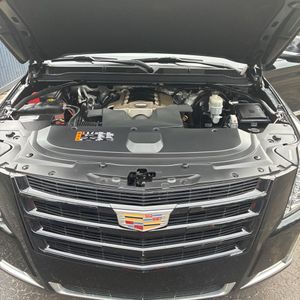 2018 Cadillac ESCALADE LUXURY thumbnail 48