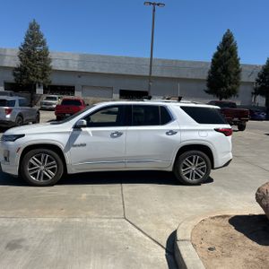 2023 Chevrolet TRAVERSE HIGH COUNTRY 照片 3