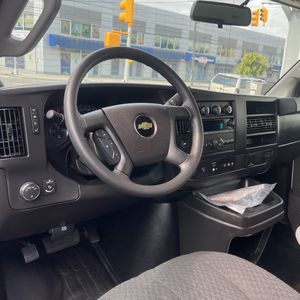 2025 Chevrolet EXPRESS CARGO WORK VAN 缩略图 33