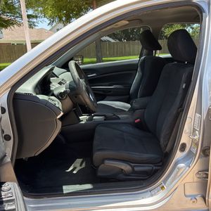 صورة مصغرة 31 لـ 2012 Honda ACCORD LX