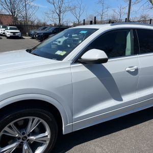 AUDI Q8 PREMIUM - 2