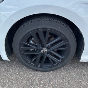 2025 Toyota CAMRY SE thumbnail 15