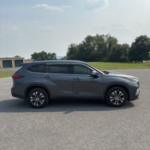 2021 Toyota HIGHLANDER XLE 照片 10