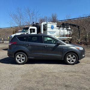 FORD ESCAPE SE - 10