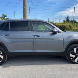 صورة 11 لـ 2025 Volkswagen ATLAS CROSS SPORT SE