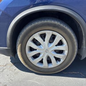 صورة مصغرة 17 لـ 2018 Nissan ROGUE S