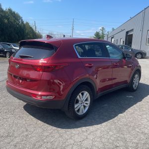 KIA SPORTAGE LX - 8