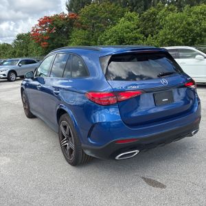 صورة 5 لـ 2025 Mercedes-BENZ GLC