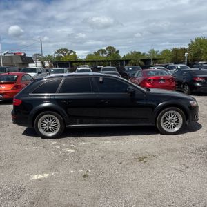 AUDI ALLROAD 2.0T PREMIUM - 10