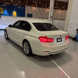 BMW 3 SERIES 330I - 5